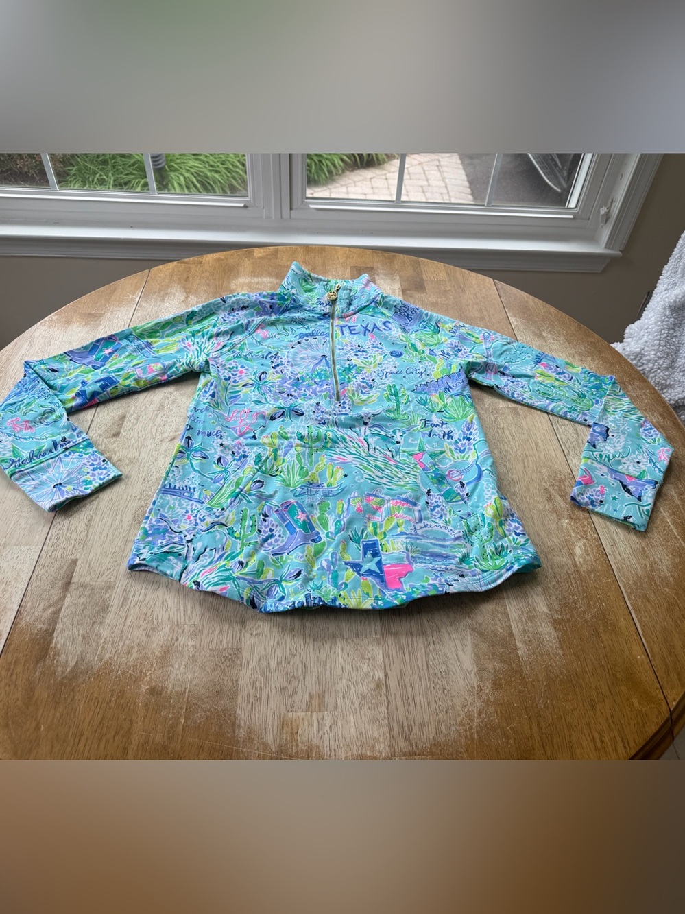 Lilly Pulitzer XS UPF Light Blue Tropical Texas  Zip Rashguard